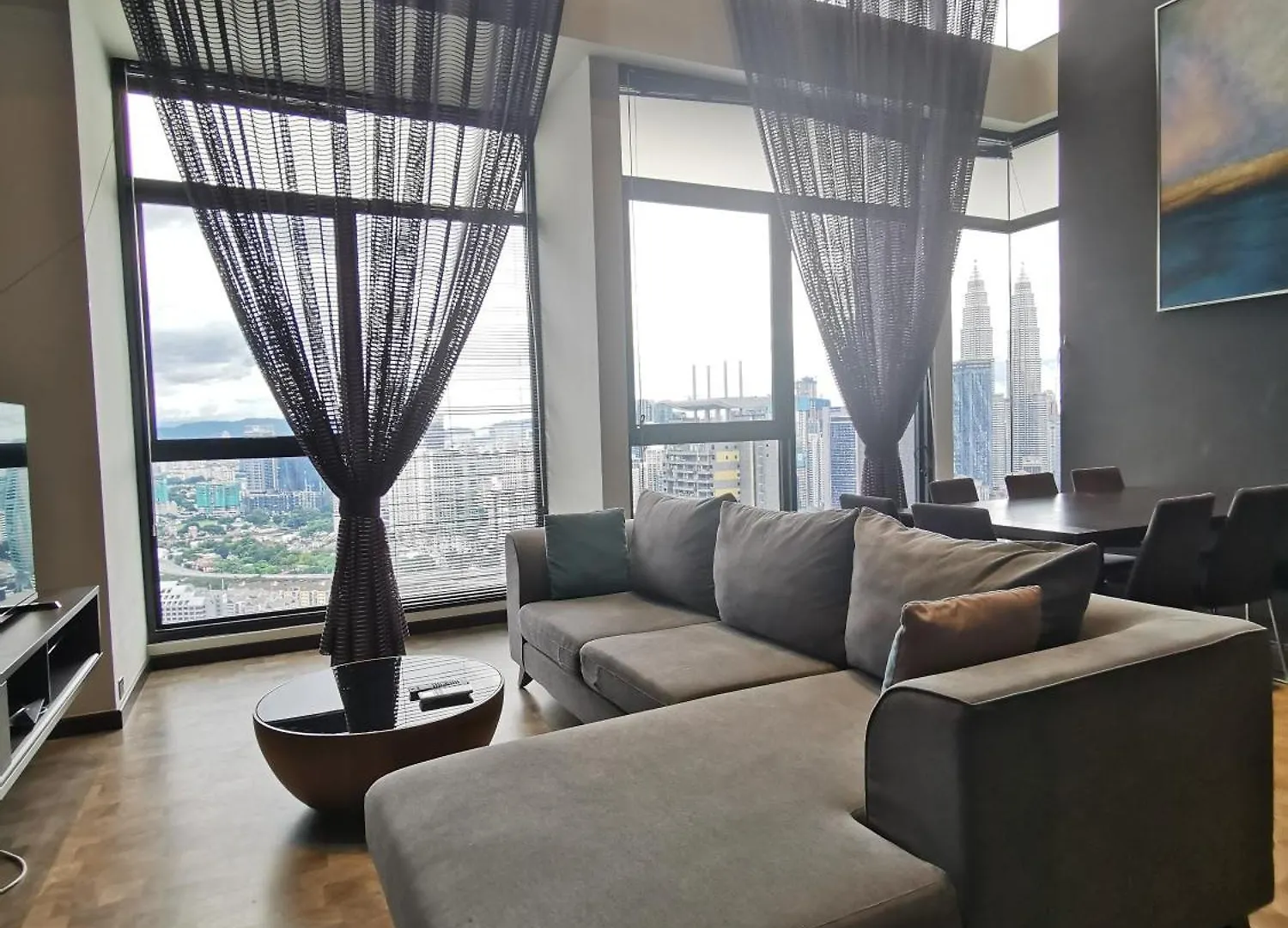 Apartment Expressionz Professional Suites By Aurora Summer Suites Kuala Lumpur