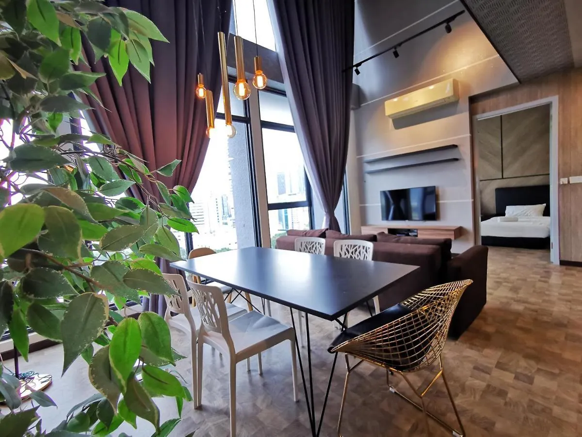 Expressionz Professional Suites By Aurora Summer Suites Kuala Lumpur