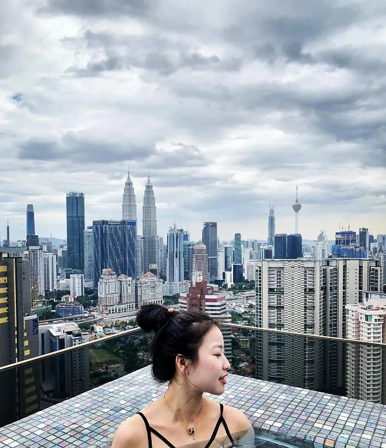 Expressionz Professional Suites By Aurora Summer Suites Kuala Lumpur Malaysia