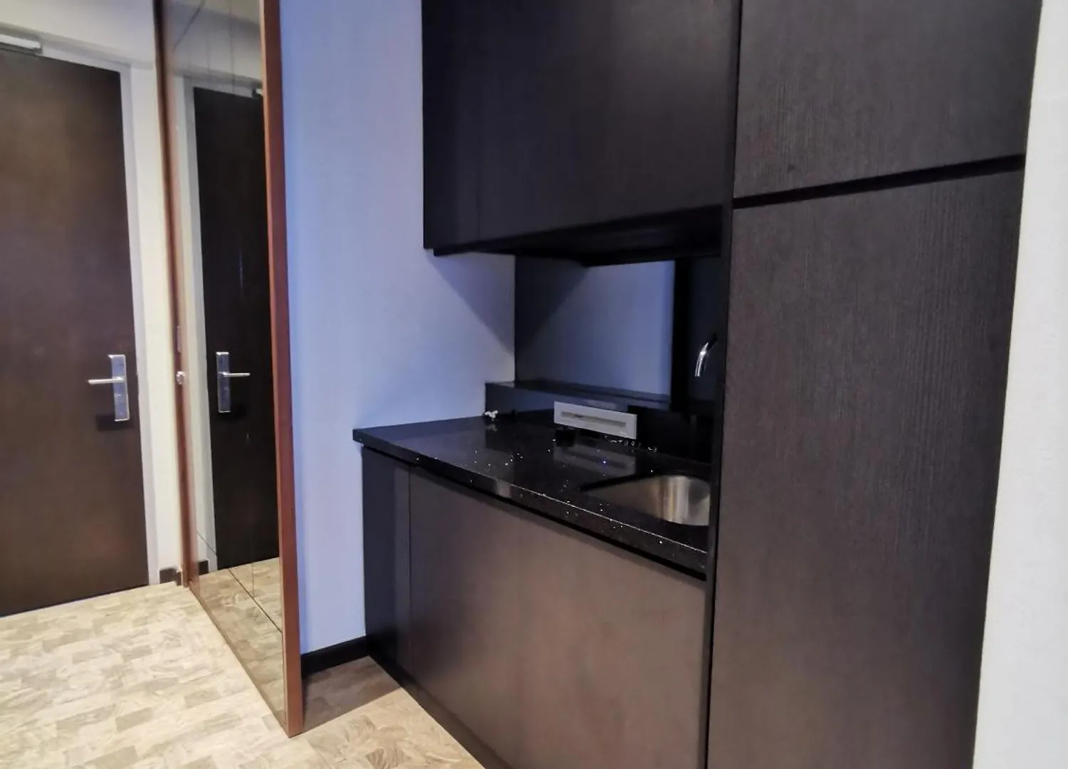 Expressionz Professional Suites By Aurora Summer Suites Kuala Lumpur