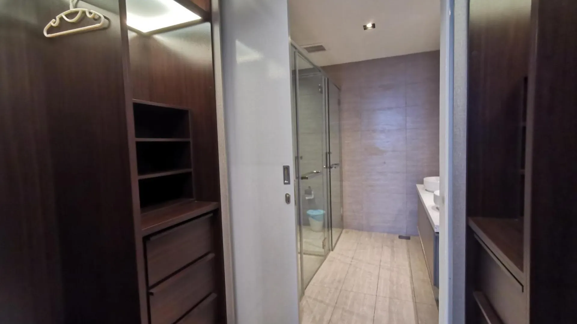 Expressionz Professional Suites By Aurora Summer Suites Kuala Lumpur